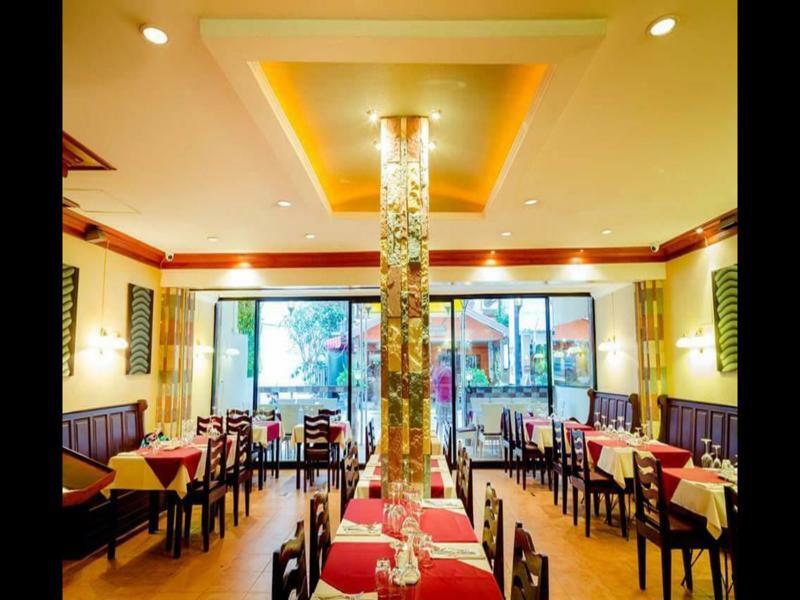 Avenue Beach Hotel Bãi biển Jomtien Ngoại thất bức ảnh